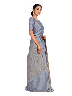 blue hand woven crepe saree with blouse 2