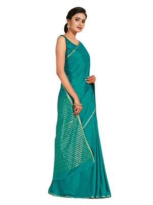 teal hand woven crepe saree with blouse 2