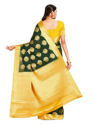 green hand woven crepe saree with blouse 3