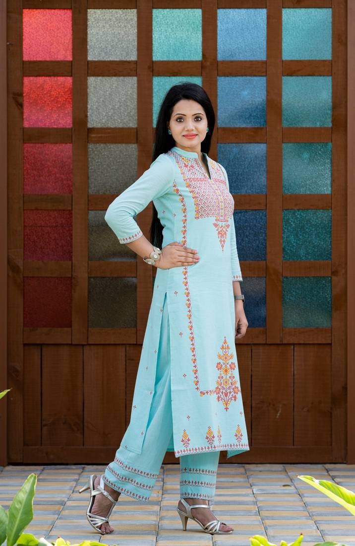 Addiction Turqouise Cotton Flex Straight Kurta With Pant
