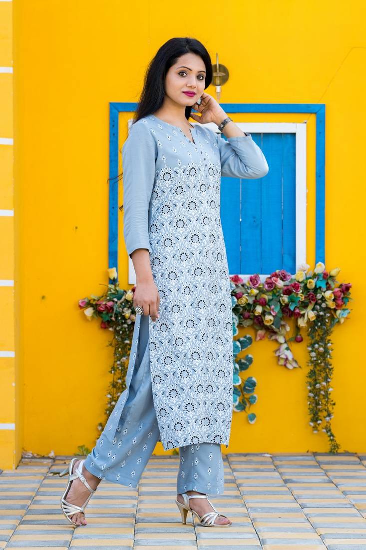 Addiction Grey Printed Rayon Kurta With Printed Grey Pant