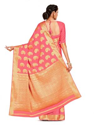 peach hand woven crepe saree with blouse 3