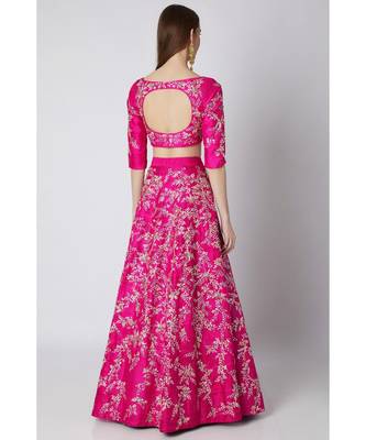 fuchisa lehenga 2