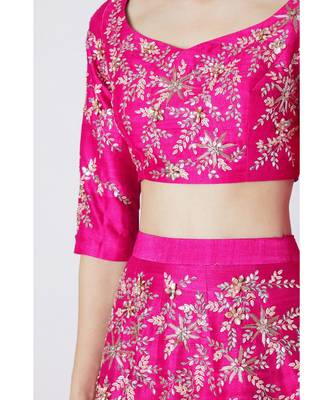 fuchisa lehenga 3