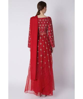 red jacket saree 3