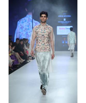 Ayan Stone Organza Bandi with Kurta and Periwinkle Blue Velvet Low Crotch Pant 3
