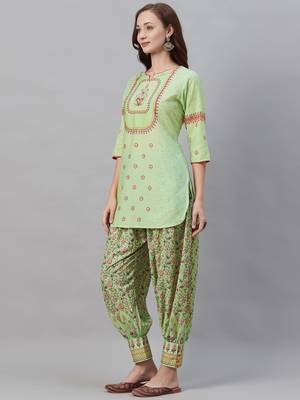 Green floral print rayon salwar 3