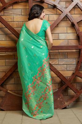 Green woven banarasi silk saree with blouse 3