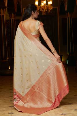 Beige woven banarasi silk saree with blouse 3