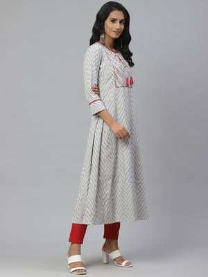 Pinksky White woven cotton ethnic-kurtis 4