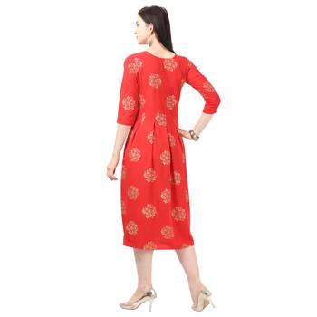 Red printed crepe short-kurtis 4