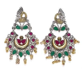 Green crystal earrings 1