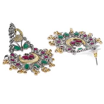 Green crystal earrings 3