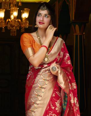 Red woven silk saree with blouse 2