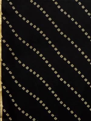 Black printed georgette saree with blouse 4