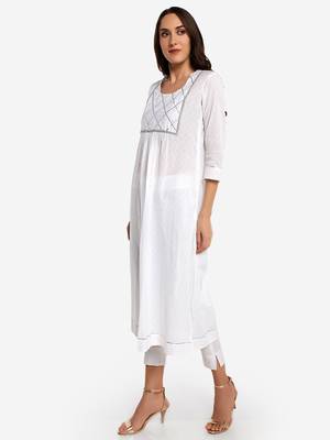 White plain art silk long-kurtis 4