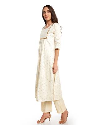White plain art silk long-kurtis 4