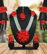 Red necklace-sets