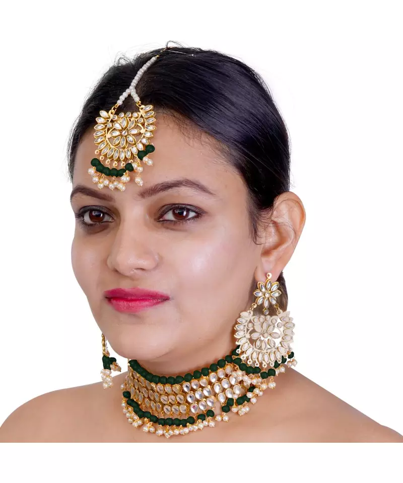 Green Copper Base Kundan Necklace with Earrings & Mang Tika