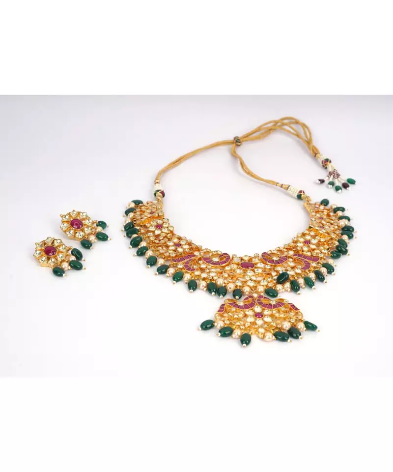 KUNDAN NECKLACE