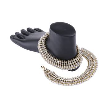 Charms Golden White Antique  Kundan Anklet For Women And Girl. 4