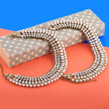 Charms Golden White Antique  Kundan Anklet For Women And Girl. 5