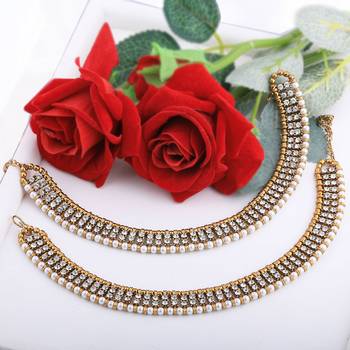 Traditional Golden White Diamond And Pearl Anklet For Women And Girl. 3
