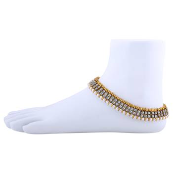 Traditional Golden White Diamond And Pearl Anklet For Women And Girl. 5