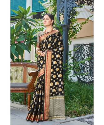 Sangam Prints Black Handloom Silk Woven Work Traditional Saree 1