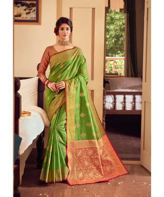 Sangam Prints Green Handloom Silk Woven Work Traditional Saree 1