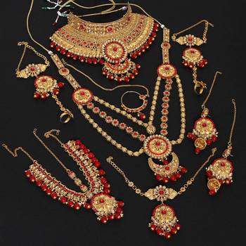 Red necklace-sets 1