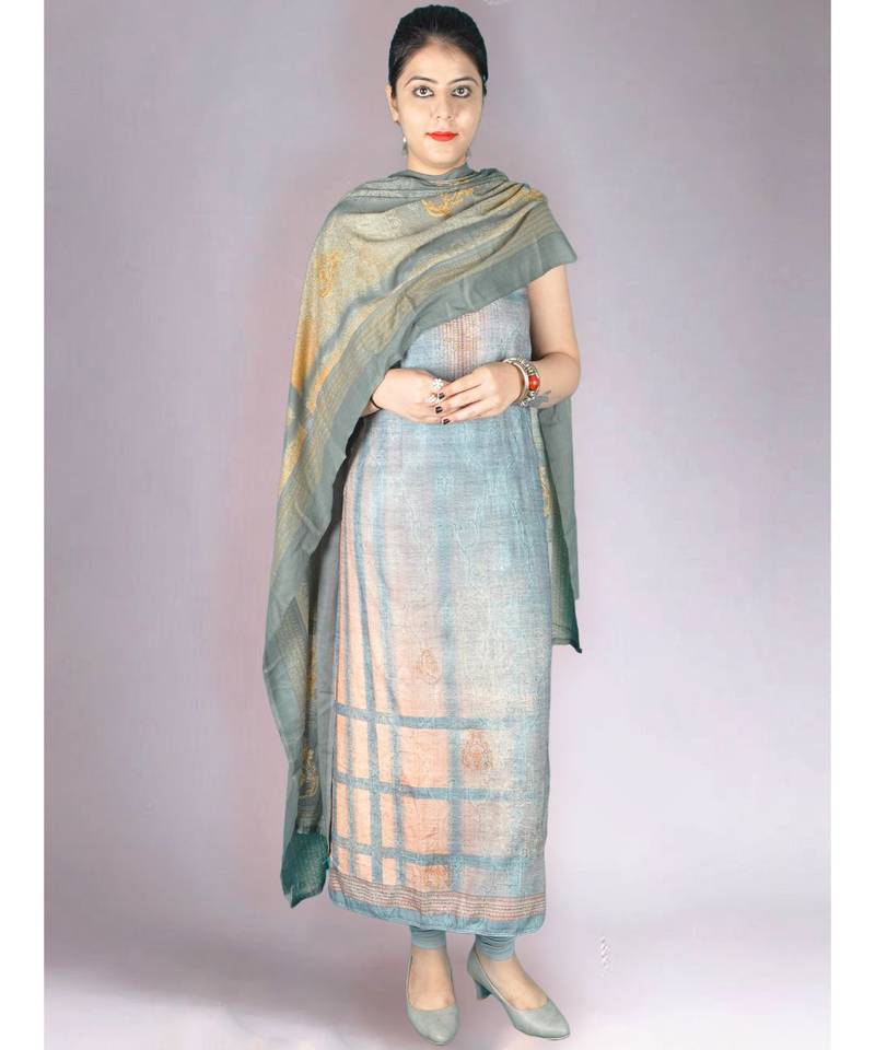 Peach Pashmina Printed 3Pc Suit With Swaroski Work