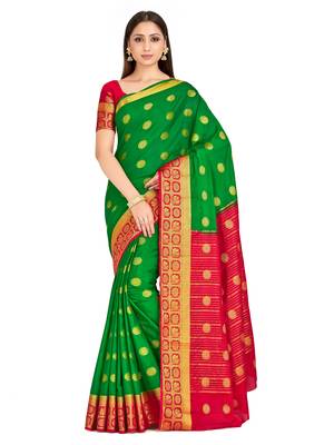 green hand woven crepe saree with blouse 1