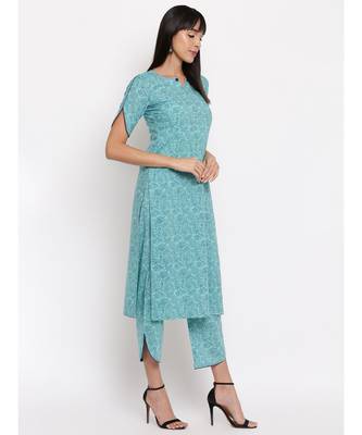 Light blue printed kurti with cut sleeves paired with matching trousers 3