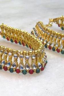 Delicate kundan and crystal bead payal