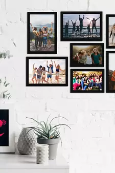 eCraftIndia Memory Wall Collage Photo Frame - Set of 7 Photo Frames for 4 Photos of 5"x 7", 3 Photos of 4"x6"