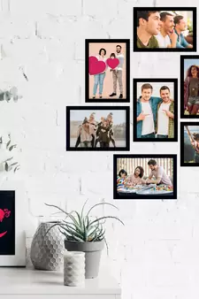 eCraftIndia Memory Wall Collage Photo Frame - Set of 7 Photo Frames for 7 Photos of 5"x7"