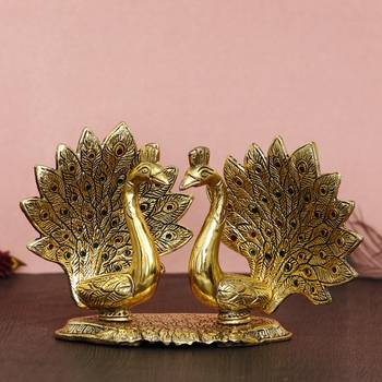 eCraftIndia Loving Golden Swan with Feather Couple 6Inch Decorative Metal Figurine 1