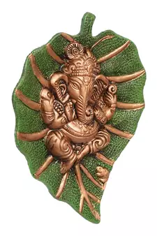 eCraftIndia Brown Lord Ganesha on Green Leaf Wall Hanging