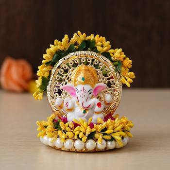 eCraftIndia Lord Ganesha Idol on Decorative Handcrafted Yellow Floral Plate for Home and Car 1