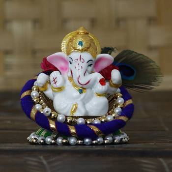 eCraftIndia Lord Ganesha Idol on Decorative Handcrafted Floral Plate for Home and Car 2