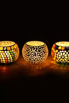 Set of 3 Mosiac Glass Decorative Tea Light Holder/Diya