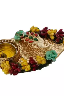 Decorative Handcrafted Yellow and Red Floral Leaf Shape Tea Light Holder