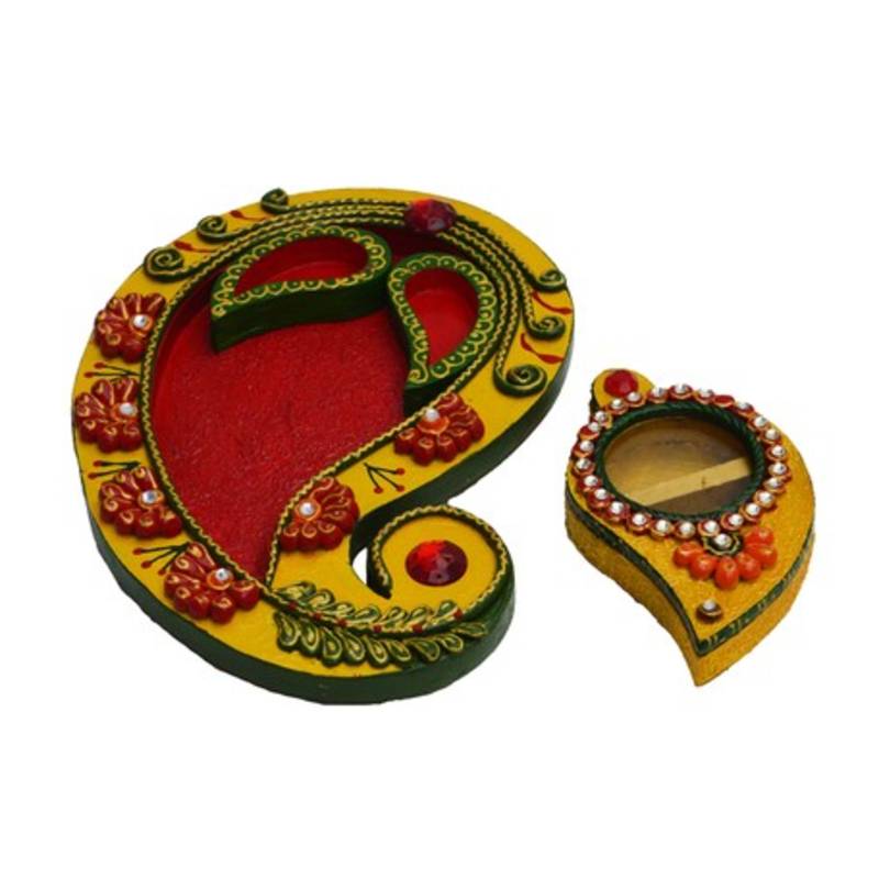 Combo of Pooja Plate and Roli Tikka Chopra