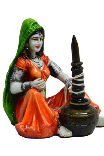 Rajasthani Lady using Makhan Handi