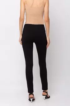 Women Black Solid  Slim Fit Tregging By Sheczzar