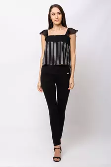 Women Black Solid  Slim Fit Tregging By Sheczzar