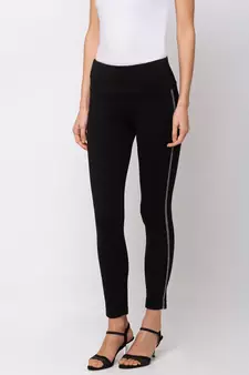 Women Black Solid  Slim Fit Tregging By Sheczzar