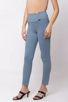 Women Ocean Solid  Slim Fit Tregging By Sheczzar