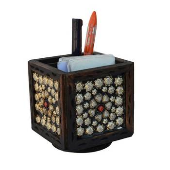 Ornate Wooden Pen Stand 3